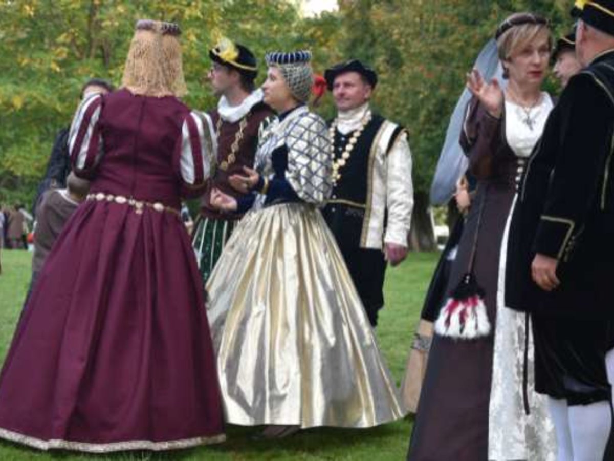 Kviečia istorinio šokio festivalis „Iš Kvietiškio dvaro į Marijampolę"