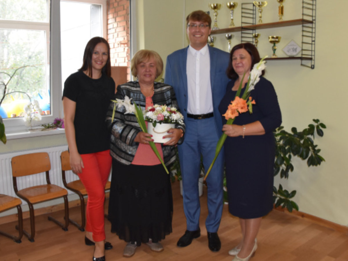 Atnaujintose VšĮ ,,Degučių vaikų dienos centras" patalpose šventiškos nuotaikos 