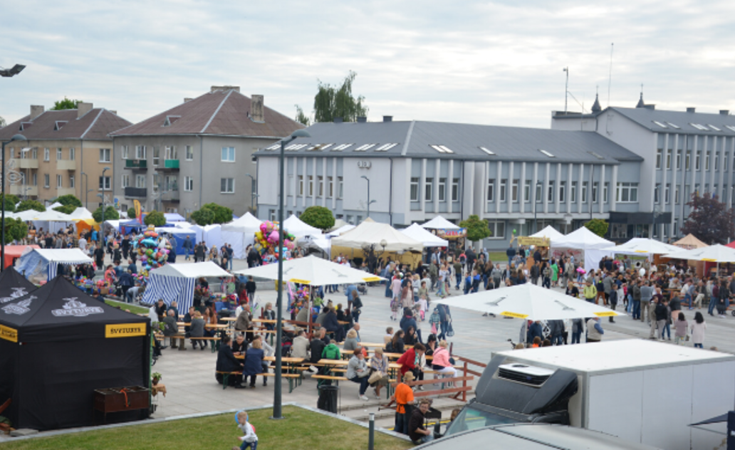 „Cukrinis festivalis“ mugės organizatorius – UAB „Festivus“