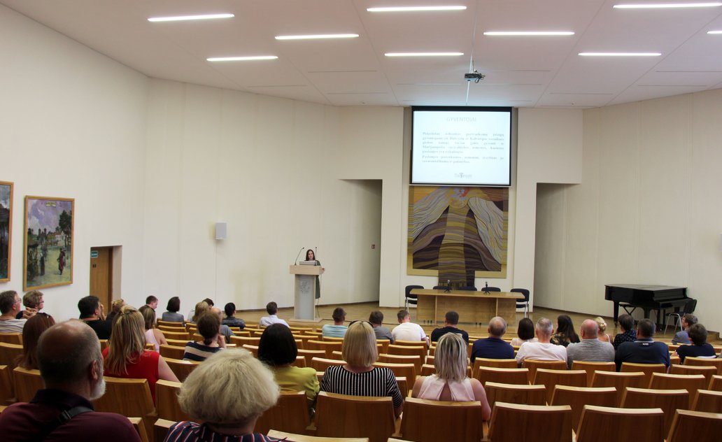 Gyventojai kviečiami į susitikimą-diskusiją apie institucinės globos pertvarką Marijampolėje