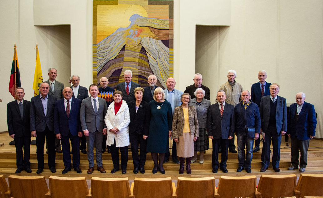 Pirmojo šaukimo Marijampolės miesto tarybos susitikimas po 30 metų
