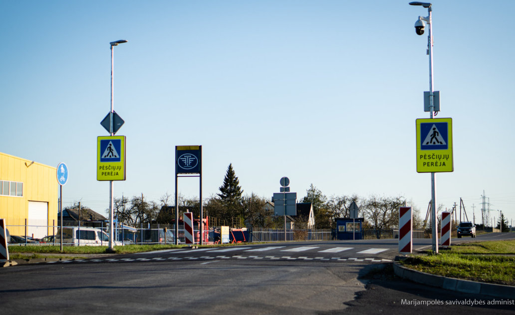 Saugi ir patogi nauja pėsčiųjų perėja P. Armino gatvėje