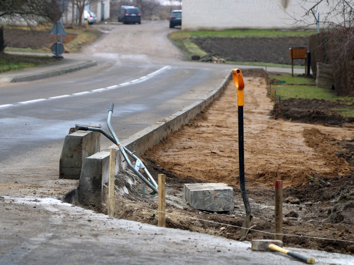 Pasibaigus žiemai imamasi infrastruktūros tvarkymo ir gerinimo darbų