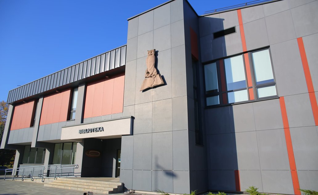 Biblioteka atveria knygų fondus, kviečia naudotis skaityklomis bei kitomis paslaugomis