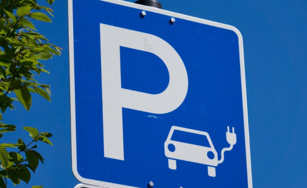 Kvietimas pagal priemonę „Elektromobilių įsigijimo fiziniams asmenims skatinimas“