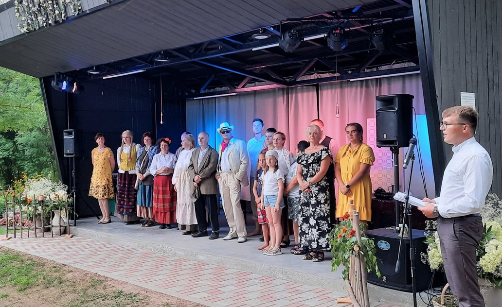 Valavičių mėgėjų teatras „Širma“ šventė 10 metų jubiliejų