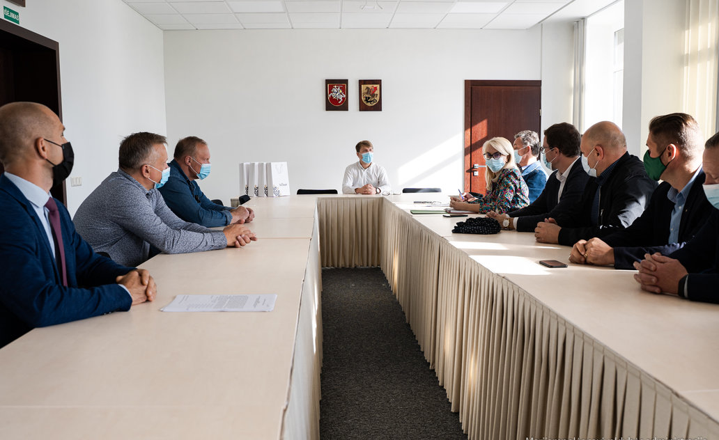 Svečiai iš Šilutės domėjosi Marijampolės patirtimi kuriant sporto strategiją
