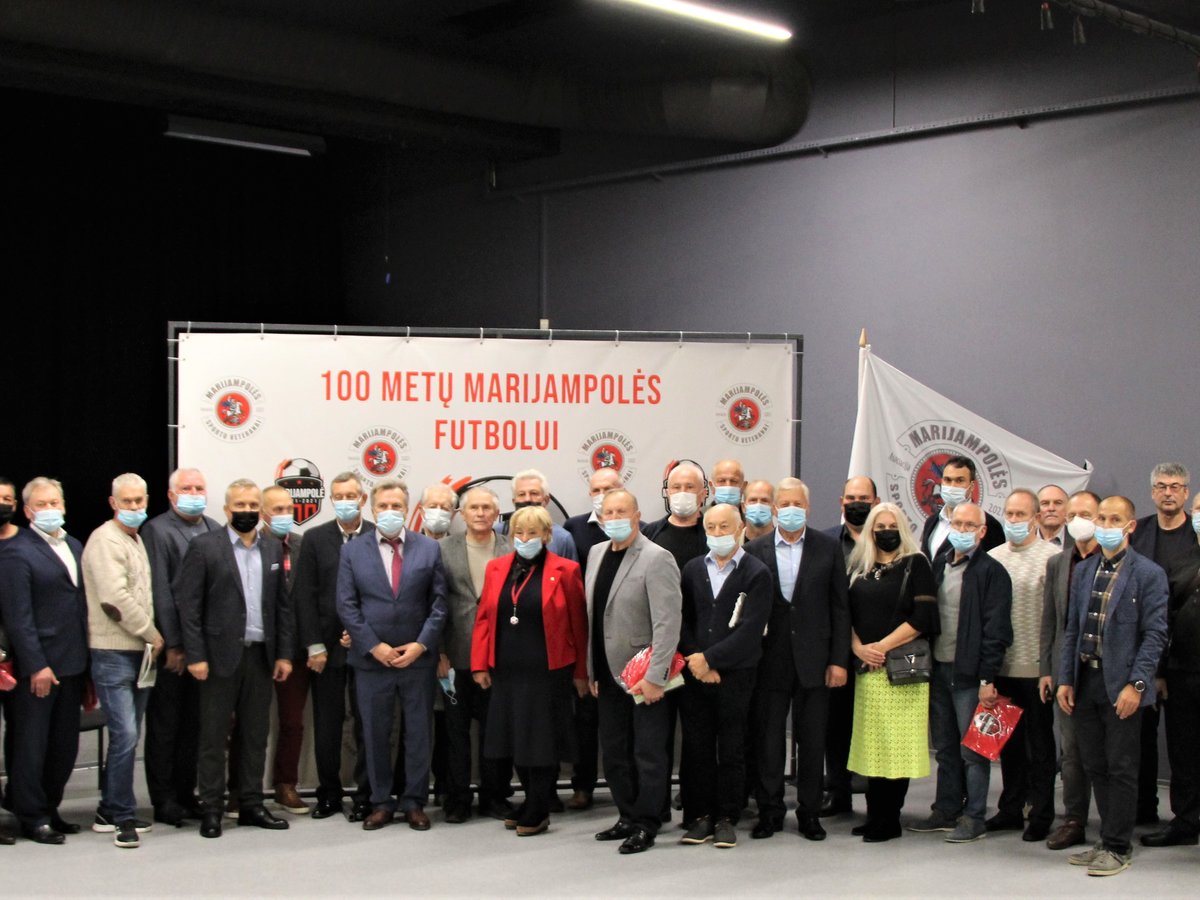 Asociacija „Marijampolės sporto veteranai“ kvietė švęsti Marijampolės futbolo 100-metį