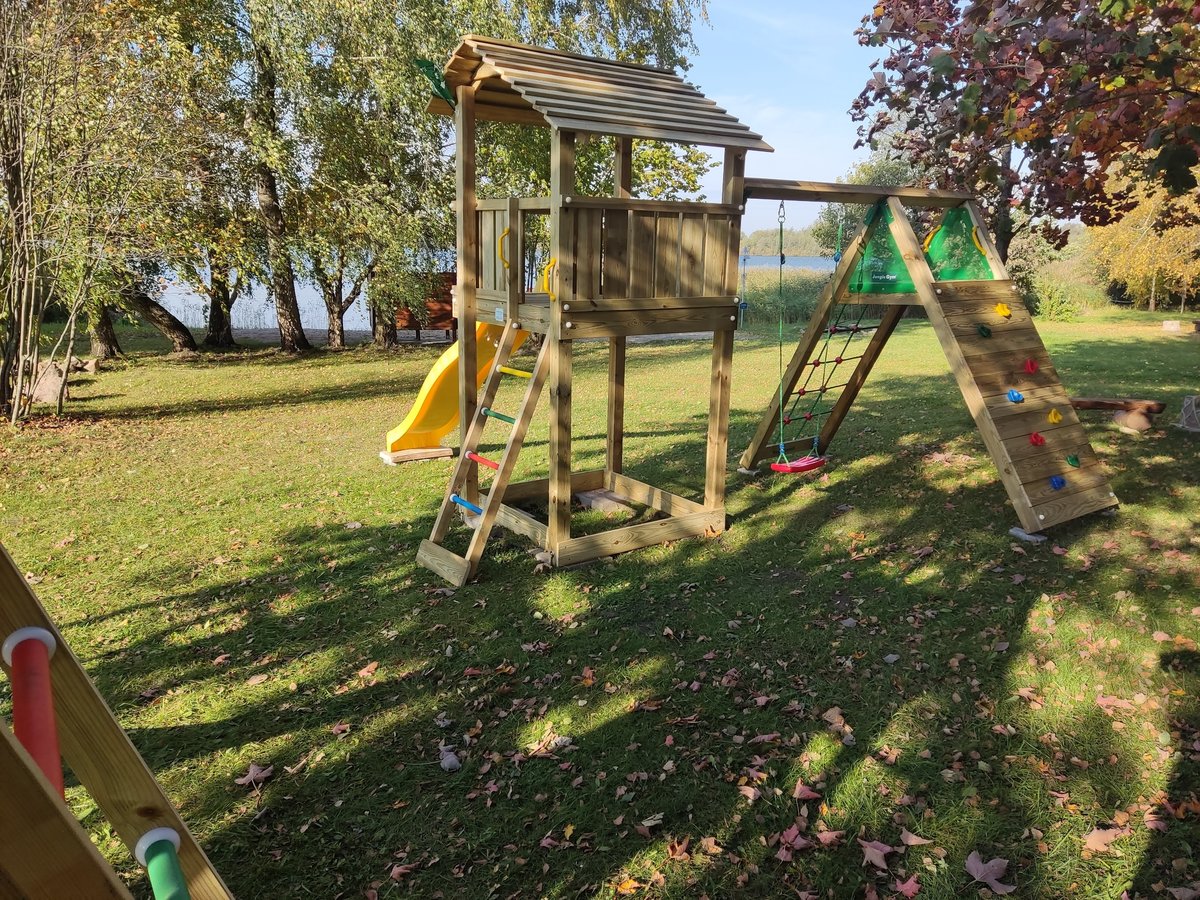 Gudelių miestelyje – nauja vaikų žaidimų erdvė