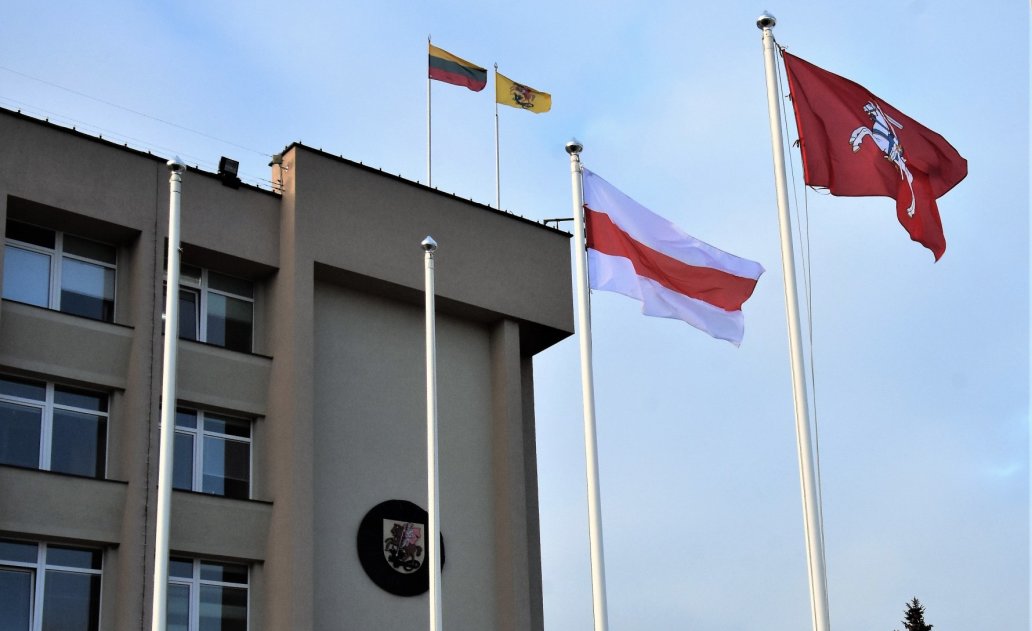 J. Basanavičiaus aikštėje –  istorinė Baltarusijos vėliava