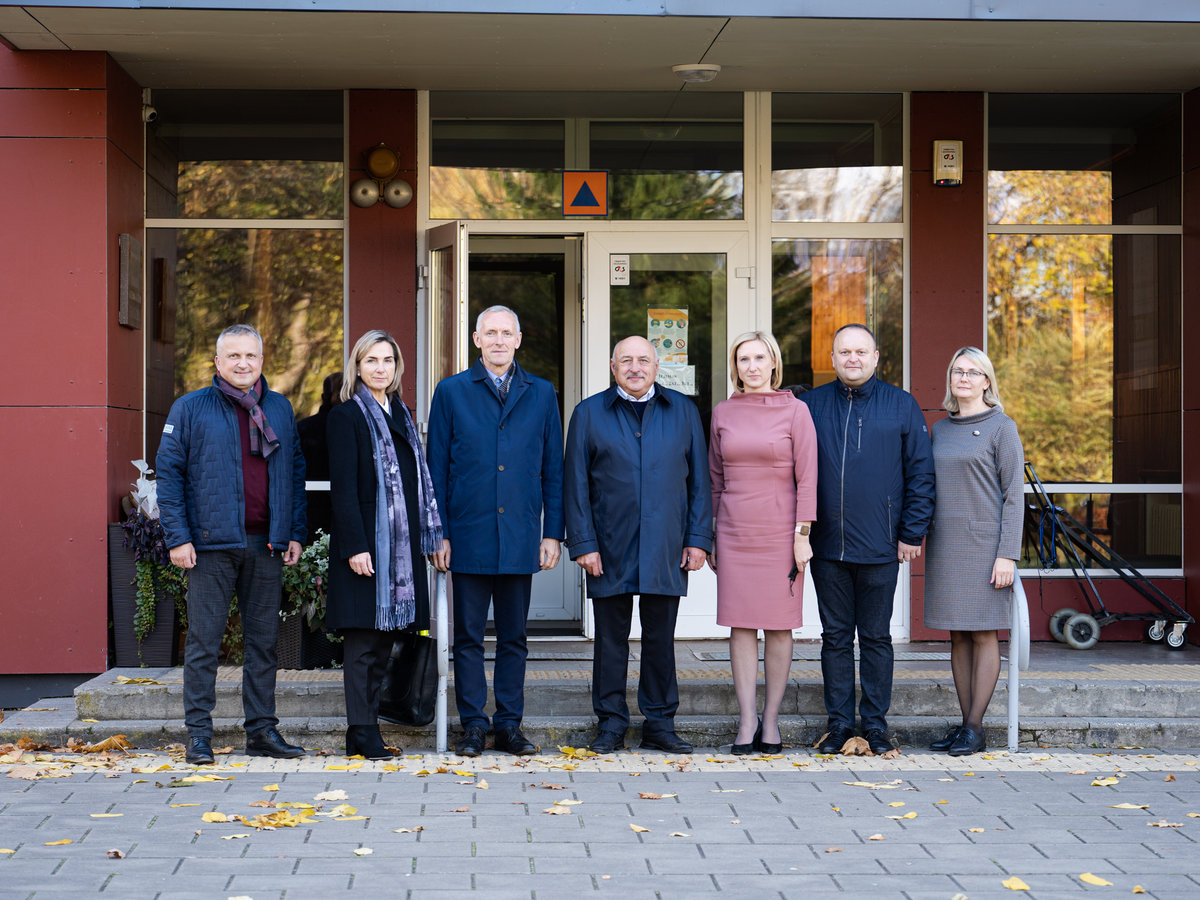 Švietimo, kultūros, sporto ir jaunimo reikalų komiteto nariai domėjosi savivaldybės ugdymo...