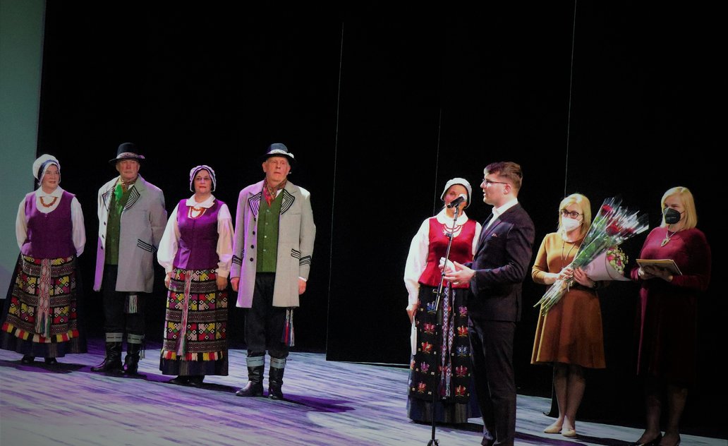 Šokių kolektyvas „Sidabra" paminėjo gražią  veiklos sukaktį