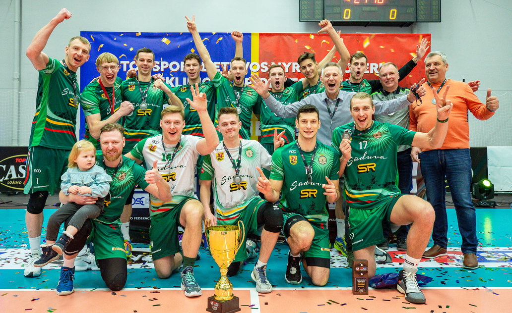 Marijampolės tinklininkams sidabras