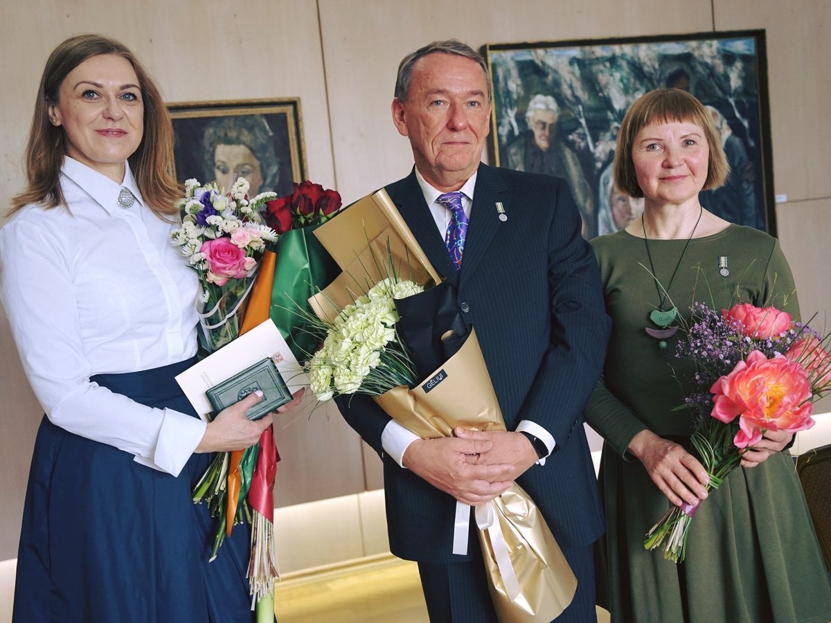 Garbingi apdovanojimai Marijampolei nusipelniusiems žmonėms