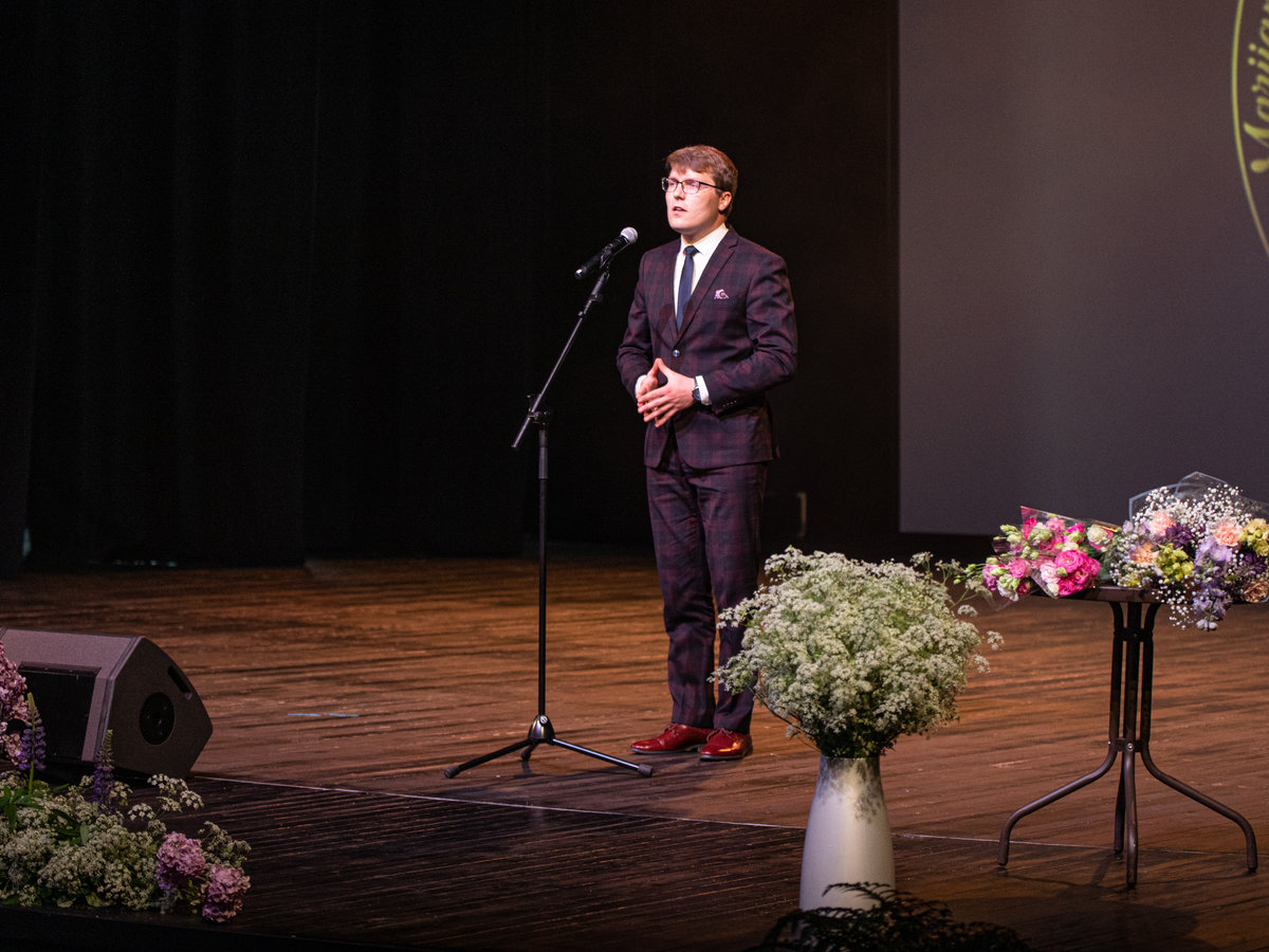 Jono Totoraičio progimnazija minėjo gražų jubiliejų