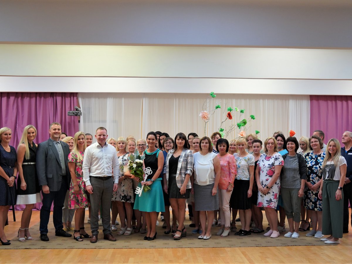 Darbą pradeda naujoji vaikų lopšelio-darželio „Vaivorykštė“ direktorė