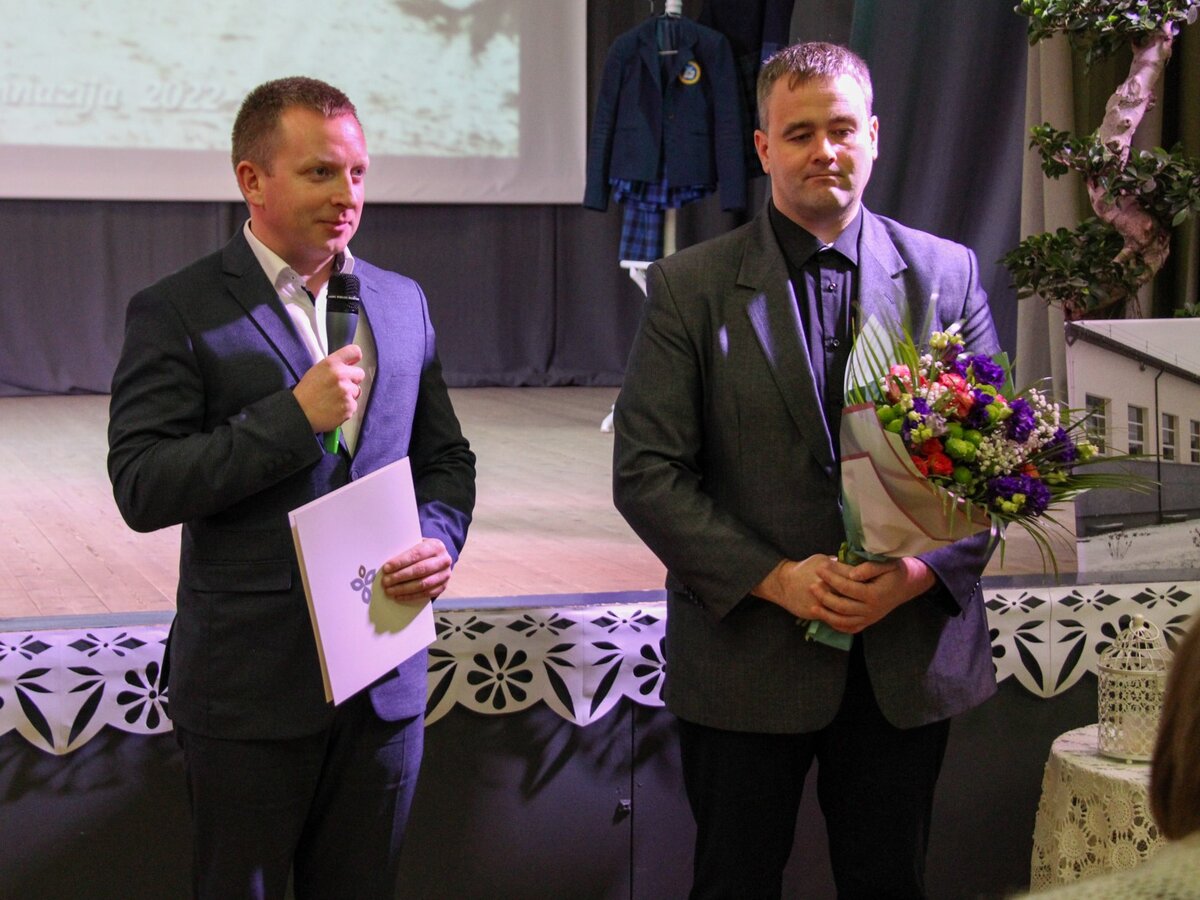 Už ilgametį darbą dėkota švietimo įstaigų vadovams