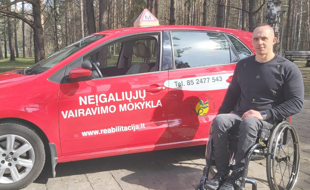 Nemokami vairavimo kursai  judėjimo negalią turintiems asmenims