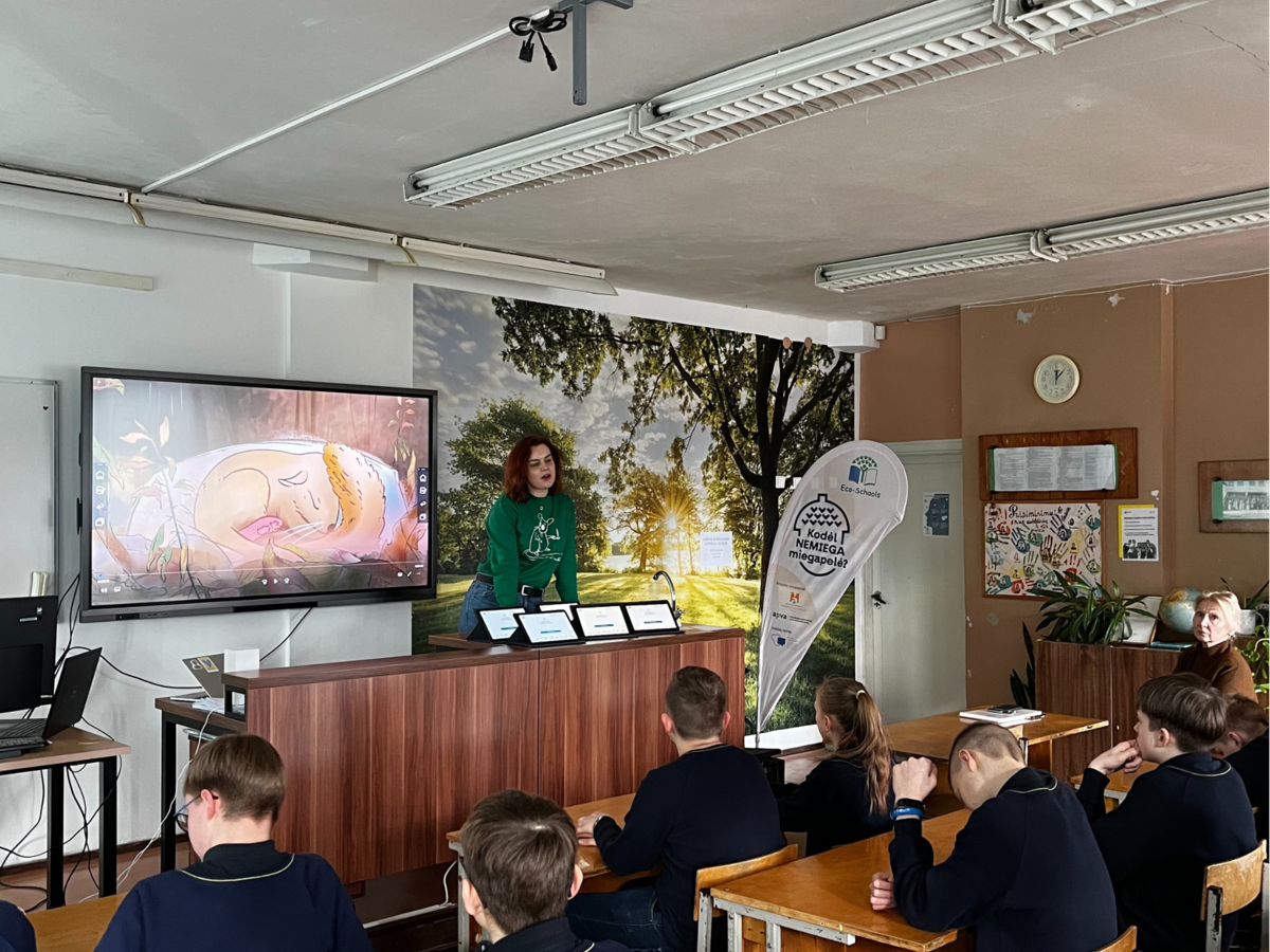 Marijampolės apskrities mokyklose pristatyta Eco-schools programa: vaikai ieškojo būdų, kaip...