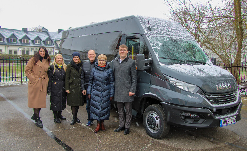 Marijampolės socialinės pagalbos centrui – naujas mikroautobusas