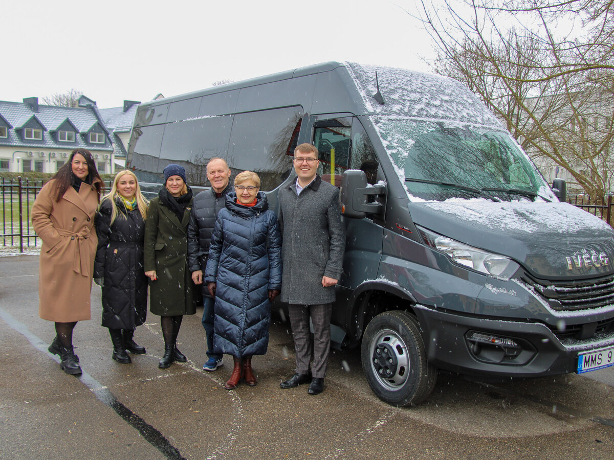 Marijampolės socialinės pagalbos centrui – naujas mikroautobusas