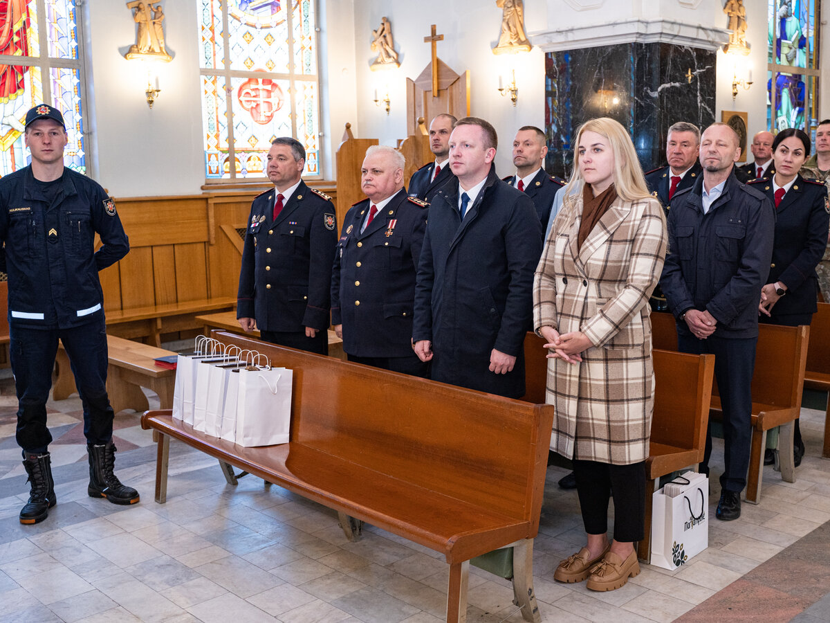Ugniagesiai gelbėtojai paminėjo savo profesinę šventę