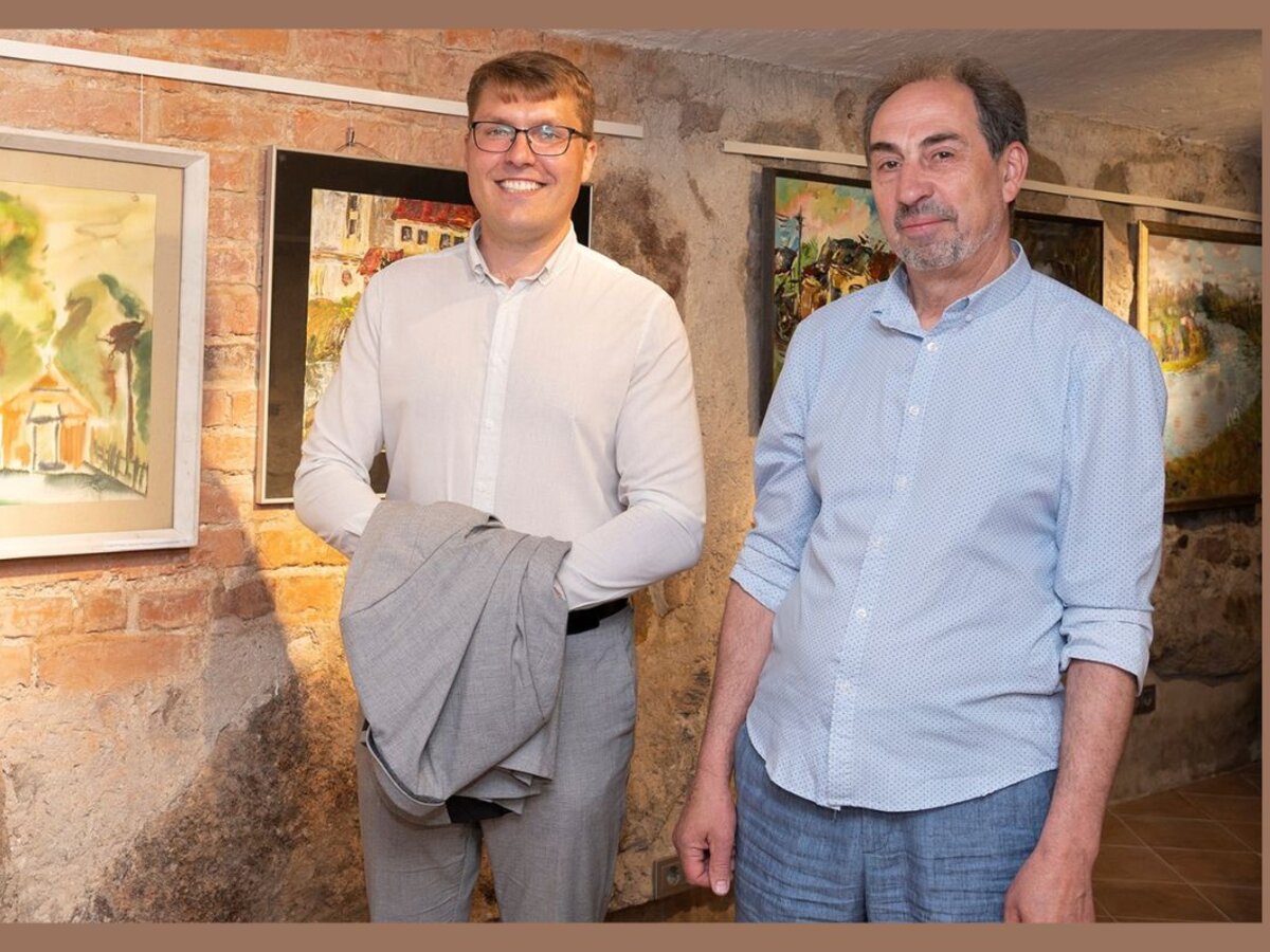  Marijampolės krašto ir Prezidento Kazio Griniaus muziejaus  direktorius  Antanas Pileckas baigė...