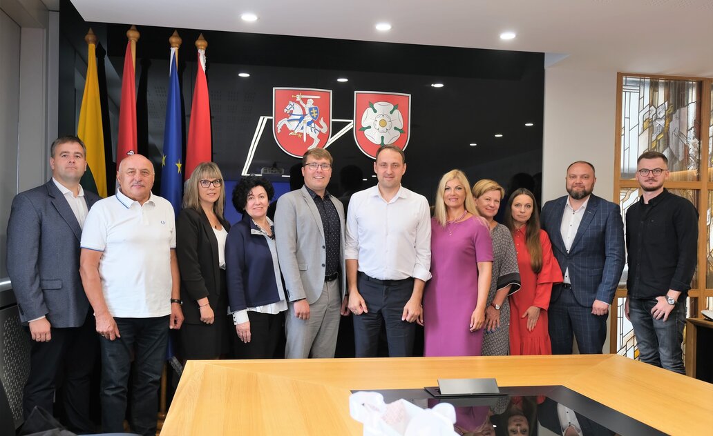 Marijampolės savivaldybės delegacija lankėsi Alytuje, kur domėjosi, kaip organizuojama Alytaus...