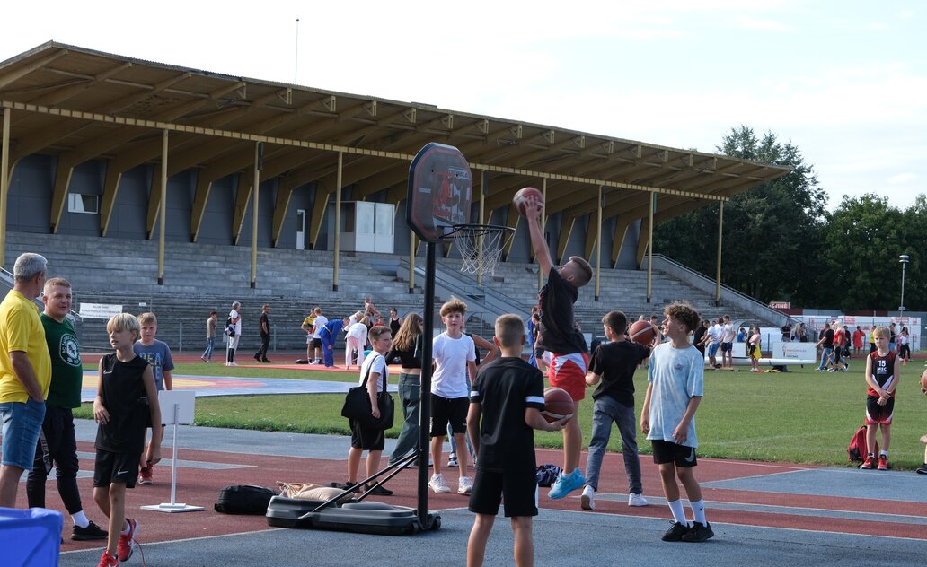 Atvirų durų dienos renginys Sporto centro stadione sulaukė ypatingo susidomėjimo 