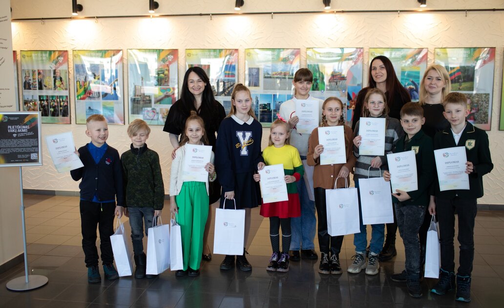 Atidaryta mokinių fotografijų konkurso „Pilietiškumas vaikų akimis“ paroda 