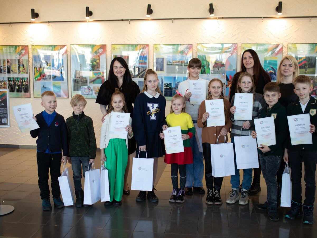 Atidaryta mokinių fotografijų konkurso „Pilietiškumas vaikų akimis“ paroda 