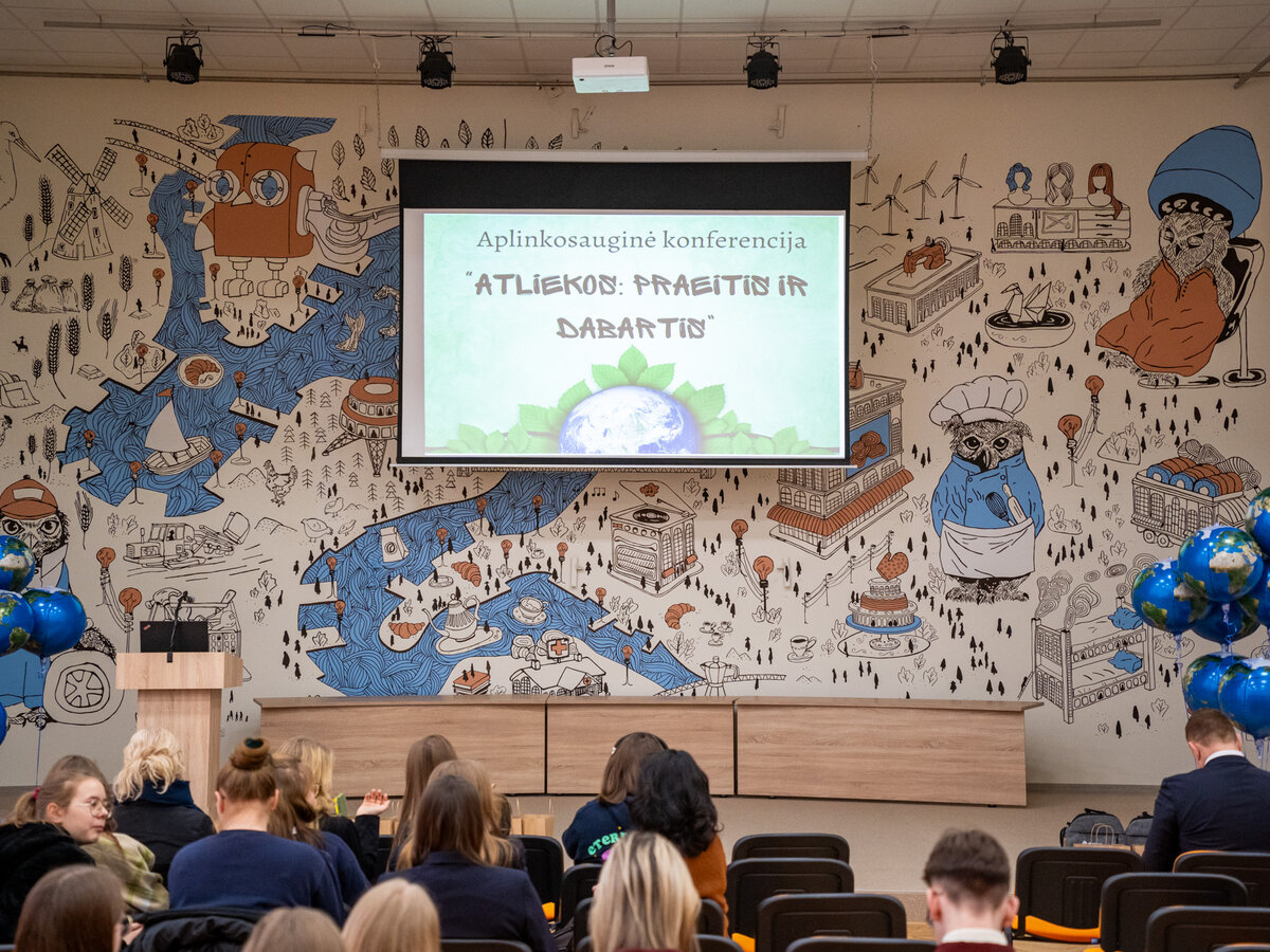Aplinkosauginė konferencija „Atliekos: praeitis ir dabartis“