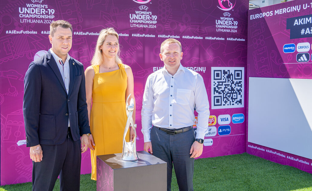 Europos merginų iki 19 metų futbolo čempionatas atkeliauja į Marijampolę