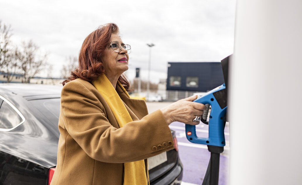 Parama privačioms elektromobilių įkrovimo prieigoms įrengti