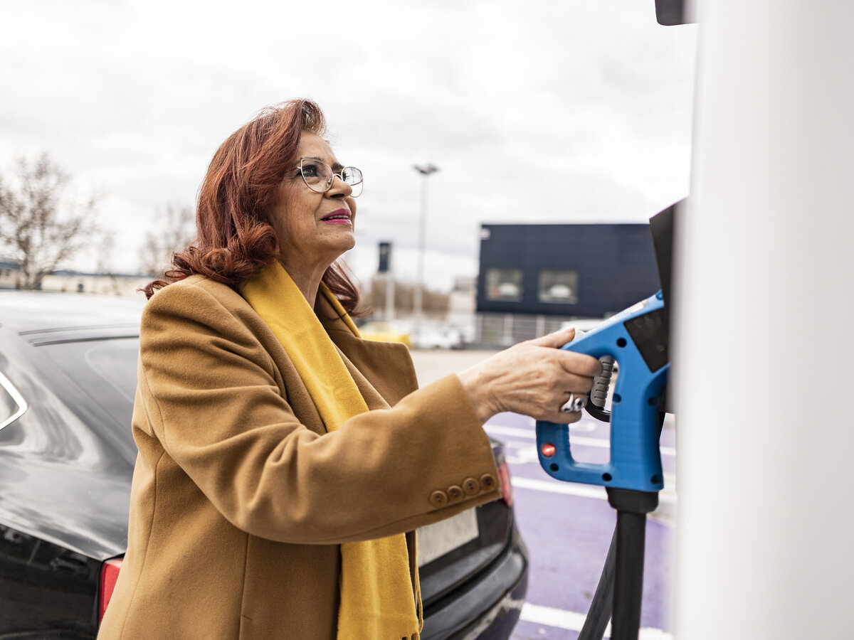 Parama privačioms elektromobilių įkrovimo prieigoms įrengti