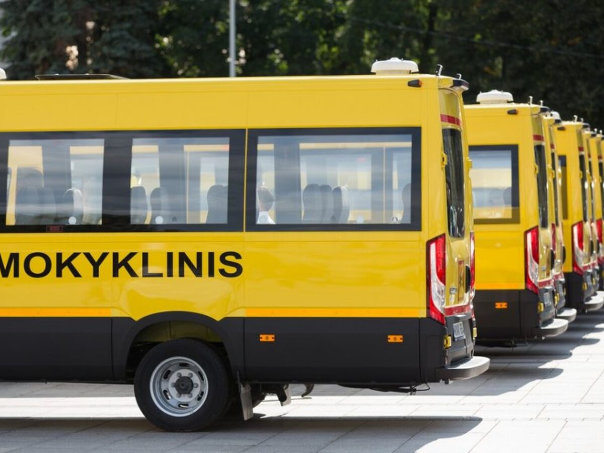 Akcija „Švilpukai saugo“ pasiekė ir geltonuosius mokyklinius autobusiukus