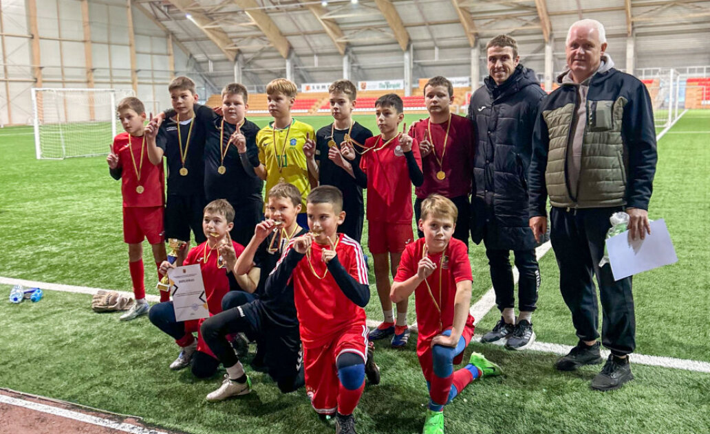 Marijampolės mokyklų futbolo varžybose išrinkti stipriausi jaunieji futbolininkai