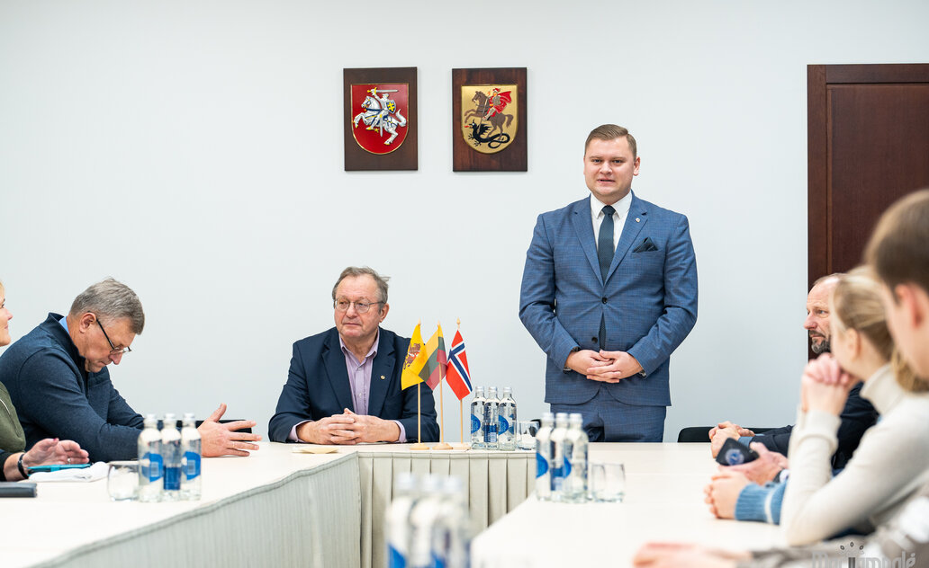 „Kalėdų karavanas“ : gerumo tiltas tarp Norvegijos ir Marijampolės 