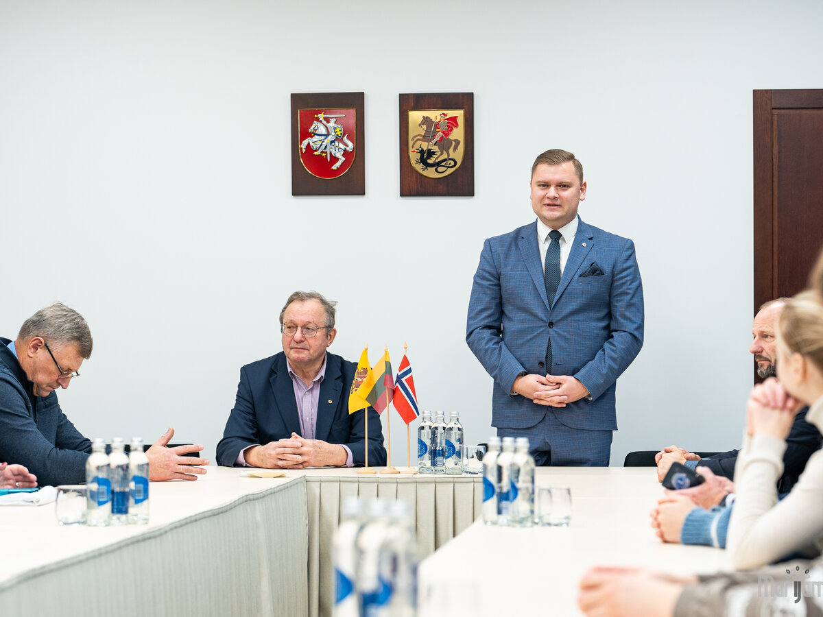 „Kalėdų karavanas“ : gerumo tiltas tarp Norvegijos ir Marijampolės 