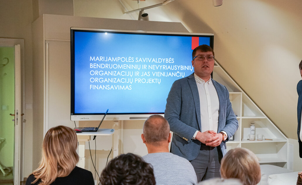 Bendruomenių organizacijų stiprinimas: kas keičiasi 2025 m. projektų finansavime