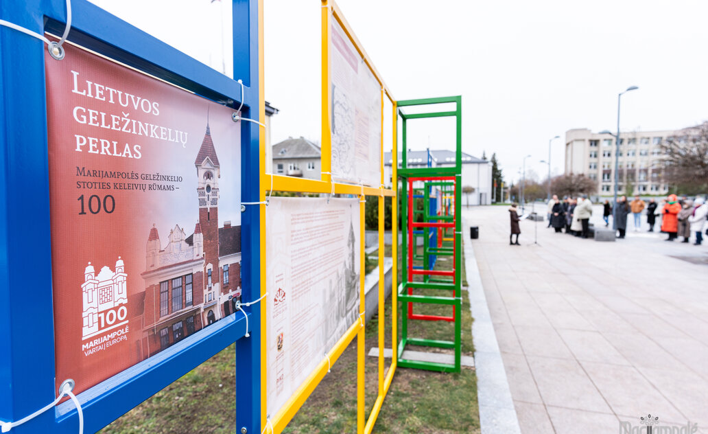 Atidaryta Marijampolės geležinkelio stoties 100 metų sukakčiai skirta paroda