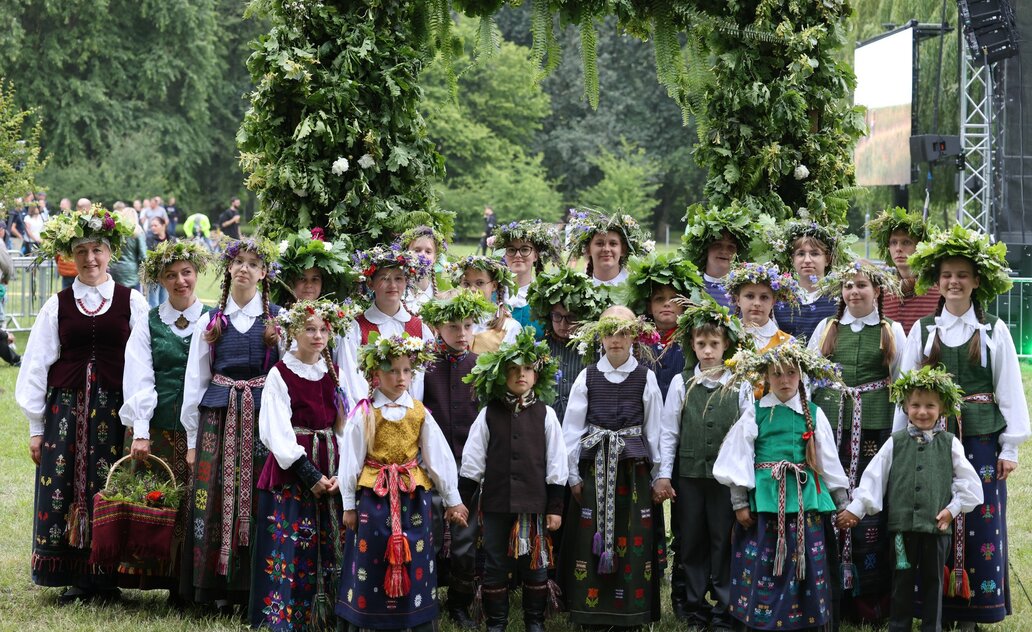 Marijampoliečiai Jonines šventė prie Šešupės krantų