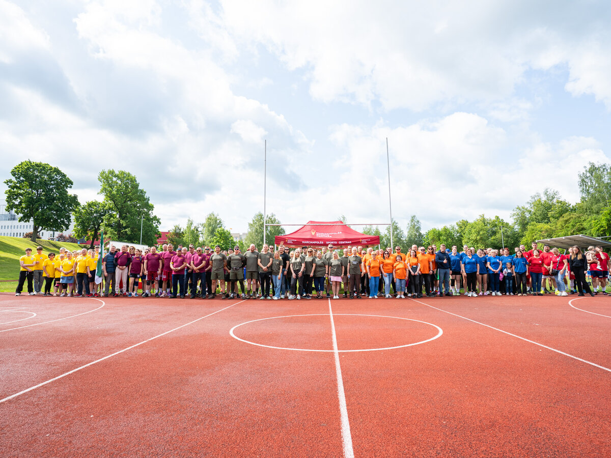 Sportas suvienijo: įvyko Marijampolės seniūnijų sporto žaidynės