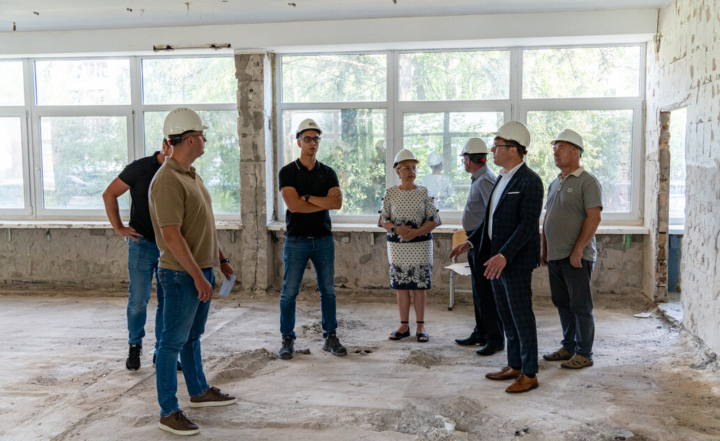 Prasidėjo buvusios „Smalsučio“ pradinės mokyklos pastato konversijos darbai – čia įsikurs...