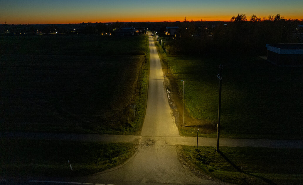 Nuo šiol dar viena Marijampolės gatvė šviesesnė ir saugesnė