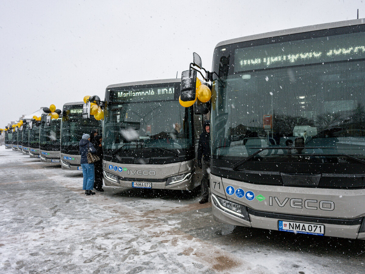 Marijampolė juda: pristatyti nauji, gamtai draugiški autobusai