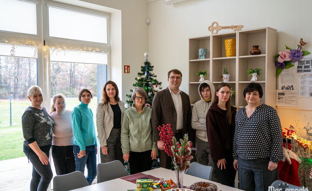 Kalėdų laukimo džiaugsmas grupinio gyvenimo namuose