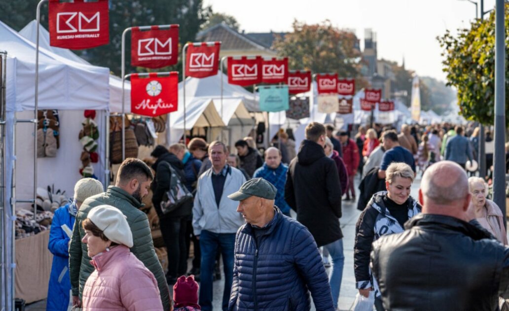 Mugės „TRADICINĖ UŽGAVĖNIŲ ŠVENTĖ 2026“ organizatorius – UAB „Mugių centras“ 