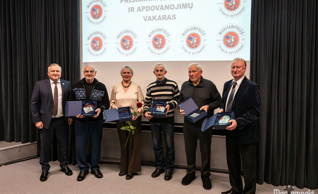 Jubiliejinis sporto veteranų vakaras Marijampolėje – pagarba patirčiai, bendrystei ir miesto...