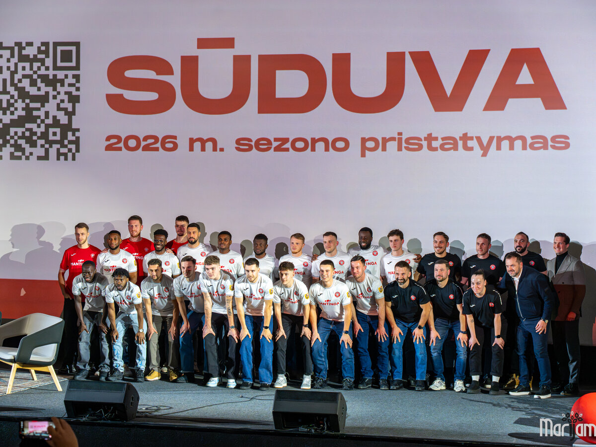 Marijampolėje pristatyta atnaujinta „Sūduva“: naujas futbolo klubo identitetas žymi naują etapą